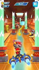 Talking Tom Hero Dash  screenshots 1